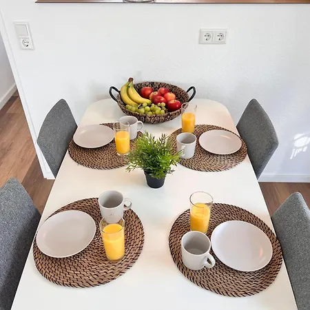 Gemuetliche 3-zimmer-wohnung Mit Panoramablick Und Kostenlosem Ueberdachten Parkplatz Winterberg