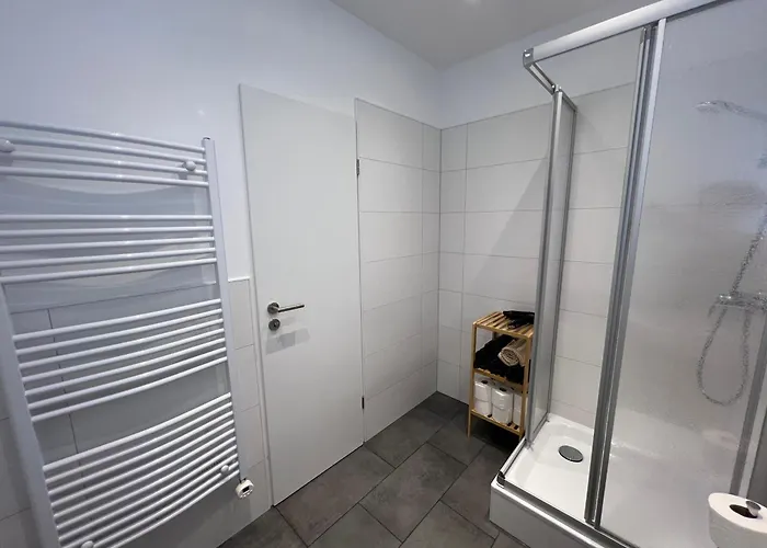 Gemuetliche 3-zimmer-wohnung Mit Panoramablick Und Kostenlosem Ueberdachten Parkplatz Apartamento *